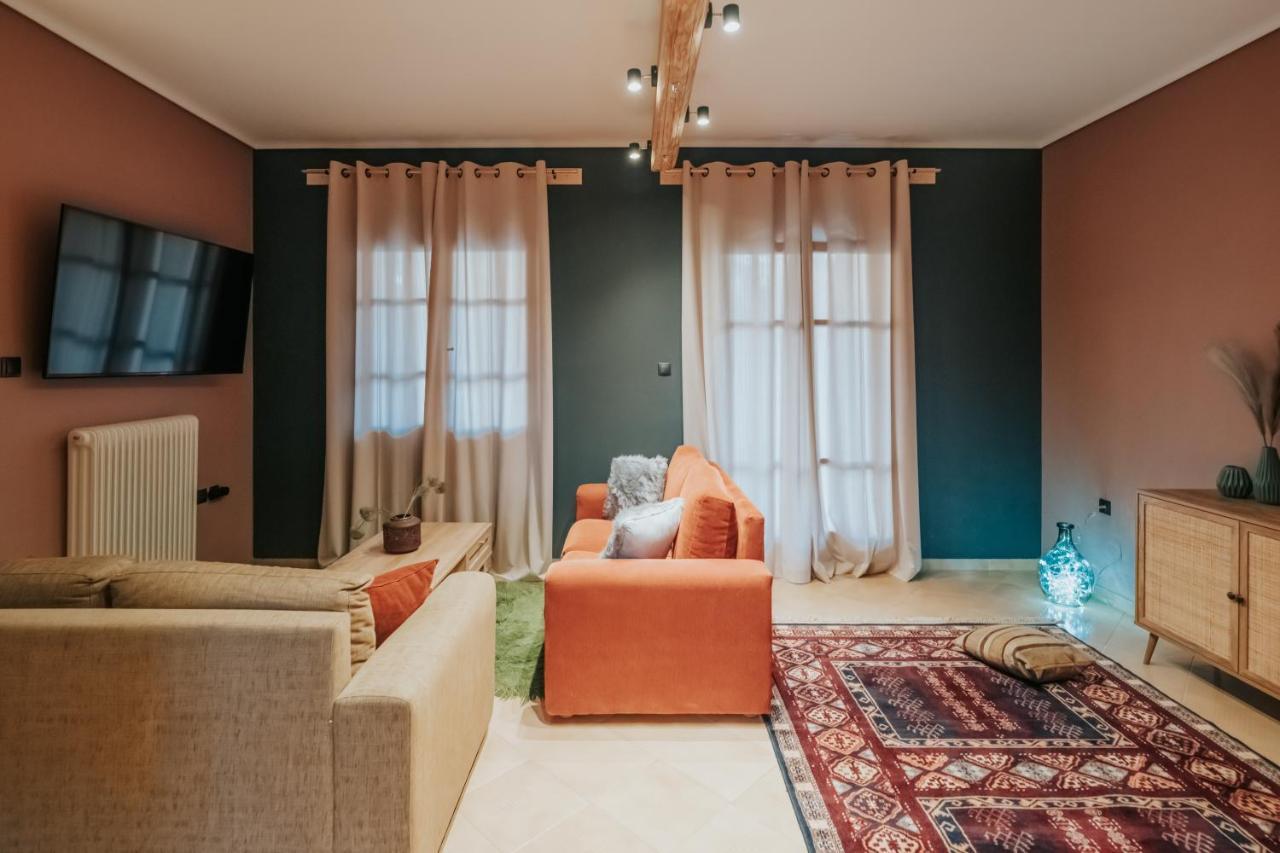 Kalavrita Krinides Apartment And Attics Bagian luar foto