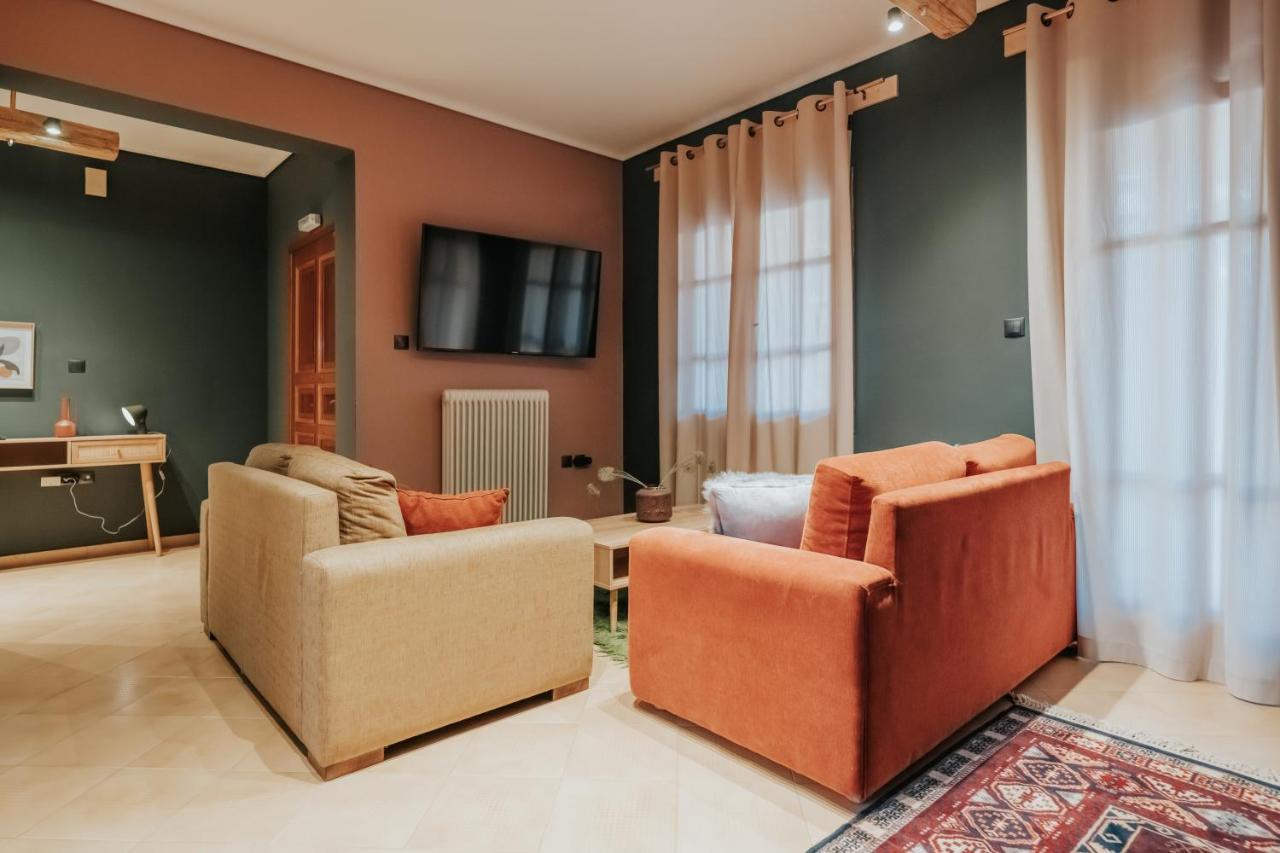 Kalavrita Krinides Apartment And Attics Bagian luar foto